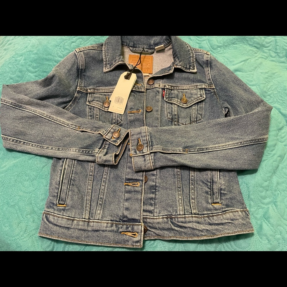 Levi’s premium denim original trucker jacket